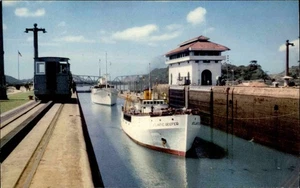 PANAMA KANAL Canal Locks Schleuse Schiff Ship Postcard Ansichtskarte ~1960/70 - Picture 1 of 2