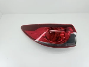 Luz trasera izquierda lado pasajero Mazda 6 GJ berlina N/S 2013-2016 GHK1-51150 - Imagen 1 de 6