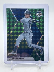 Max Kepler - 2021 Panini Mosaic Green Mosaic Prizm #58 - Picture 1 of 2