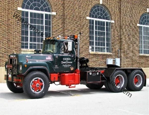 Mack R Model Truck Photograph Print 8.5x11" - Picture 1 of 1