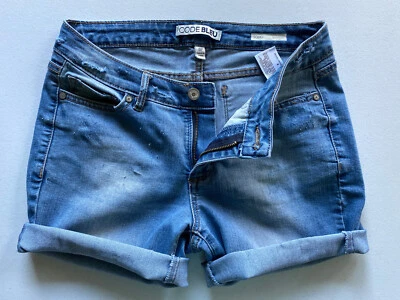 Code Bleu SOHO Bootcut Jean Shorts Size 8 Petite Mid Rise Stretch Medium Wash - Image 1 of 4