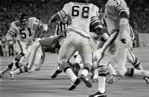 1973 DICK BUTKUS negativo originale 35 mm Chicago Bears Kansas City Chiefs 56 - Foto 1 di 1