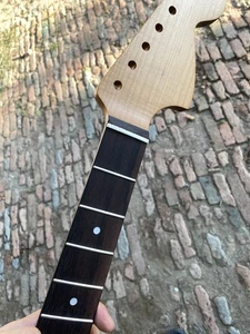 Stainless steel 21 fret Roasted maple guitar neck for jazzmaster Body Rosewood。2 - Picture 1 of 8