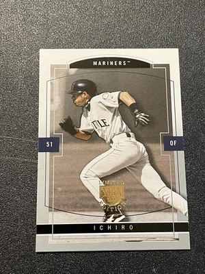 2004 SkyBox LE #33 Ichiro Retail - Image 1 of 2