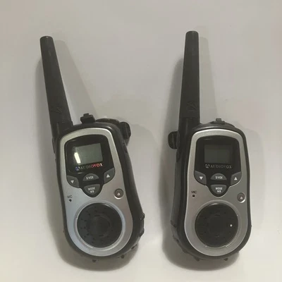 Audiovox GMRS1262 GMRS 双向手持收音机 12 英里范围  — 第 1/4 张图片