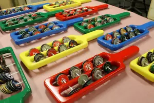FARBE WÄHLBAR Kronkorken Tamburin 14" handgefertigtes Percussion Musikinstrument - Bild 1 von 20