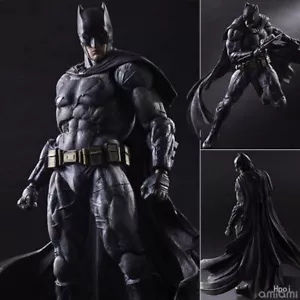 Play Arts Modellino Kai Batman V Superman: Dawn of Justice Heavy Gear Batman - Foto 1 di 10