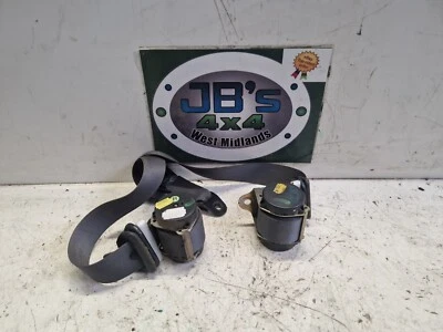 LAND ROVER DISCOVERY 2 TD5 THIRD ROW DICKIE SEAT BELTS GREY - Image 1 of 4