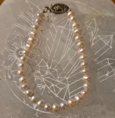 Child's Cultured Pearl Bracelet Light Pink Pearls - Image 1 of 3