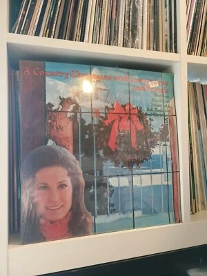 A Country Christmas With Loretta Lynn And Friends LP MCA Burl Ives - Image 1 of 4