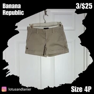 Pantalones cortos pequeños Banana Republic talla 4P - Imagen 1 de 4