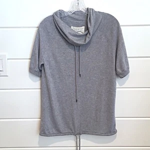 Top Ann Taylor Loft Gris Tejido Cordón Manga Corta S - Imagen 1 de 6
