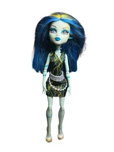 Monster High Doll Frankie Stein Freaky Fusion Recharge Chamber 2008 - Picture 1 of 6