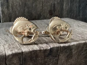 Vintage HICKOK Fish Trout Salmon Splash Water Cufflinks - Picture 1 of 7