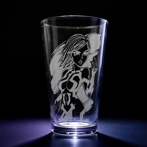 Cortana Lasergraviertes 16 Unzen Pint Glas | Inspiriert von Halo - Bild 1 von 4