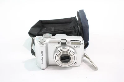 Canon Powershot A630 Digital Compact Camera Working w/ 4x Optical Zoom   - Image 1 of 4