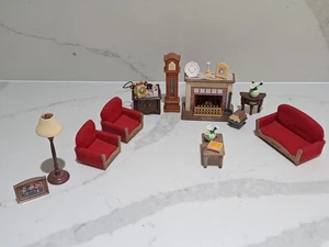 Sylvanian Families Vintage Luxus Wohnzimmer Set mit leuchtendem Kamin - Bild 1 von 23