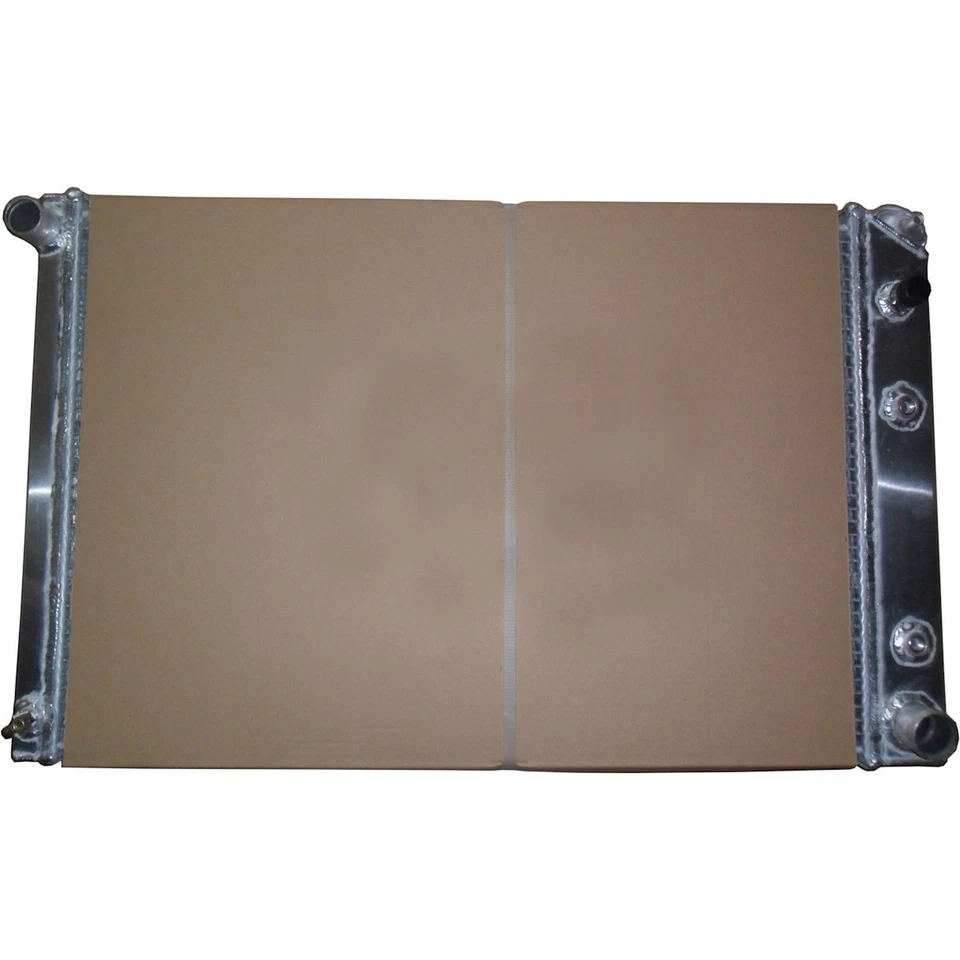 Radiador Liland 1599AA para camioneta Chevy Suburban Chevrolet C10 C20 C30 K10 K30 Foto 1 de 1