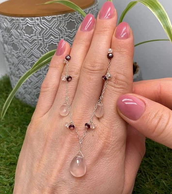 Natural Briolette Rose Quartz and Rhodolite Necklace, silver 925. 18Inches - Image 1 of 4