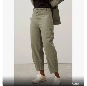 Everlane The Utility Barrel Pant Fatigue Size 4 Green Tapered Cotton Blend - Picture 1 of 8
