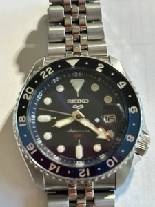 Seiko 5 Sports SKX Konvolut.                          1 Uhr, 3 Bänder, 1 Beweger - Bild 1 von 5