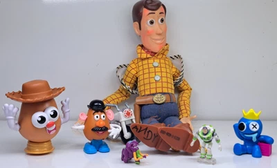 Lote de figuras Toy Story & Friends + figura Rainbow friend --tal cual-- Foto 1 de 4