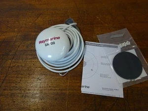 Raymarine GA200 GPS Antenne / A80589 / Restposten / Boot / Segeln (0378/A) - Bild 1 von 4