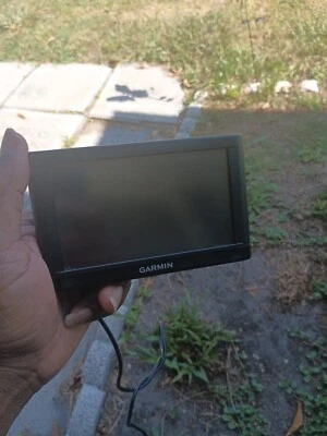 GARMIN 145-01615-10 GPS Navigation System - Used Tested And Working - Image 1 of 4