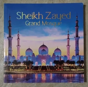 Sheikh Zayed Grand Mosque Paperback 2018 Six Different Languages, Charlie Scott  - Imagen 1 de 2