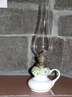 @@@@ Imperdibile  LUME A PETROLIO STILE ANTICO @@@@ - Immagine 1 di 2