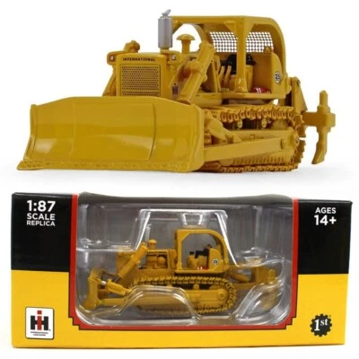 HO 1:87 First Gear *INTERNATIONAL HARVESTER* TD-25 CRWALER DOZER w/RIPPER *NIB* - Image 1 of 4