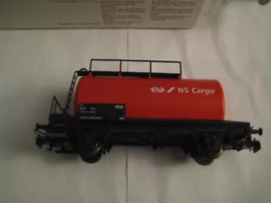Coche cisterna de petróleo Marklin H0 4440-2002705 (4440.805) NS CARGO en caja original - Nuevo en caja - Imagen 1 de 10