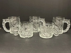 MCDONALD'S 1995 BATMAN & ROBIN MUGS  Set of 5 Glasses VTG 3 Batman 2 Robin - Picture 1 of 4