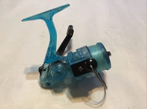 Cool South Bend Star Strike Blue Spinning Reel Lot M11 - Picture 1 of 8
