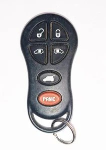2001 2002 2003 CHRYSLER TOWN & COUNTRY Keyless Remote Key Alarm Fob P/N:04686797 - Picture 1 of 3