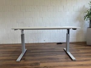 Sitz-Steh-Schreibtisch 160x80 weiß grau Gasdruckfeder - Bild 1 von 9