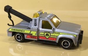 METRO POLICE GMC WRECKER TOW TRUCK ~~ MATCHBOX - Picture 1 of 8