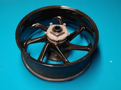 BMW M1000RR K66 Carbon Felge hinten Original 36315A69A71 - Bild 1 von 2