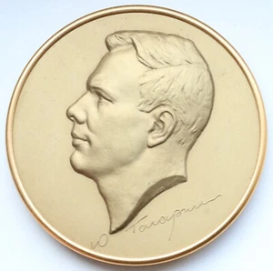 UdSSR Russland Weltraum Erinnerungsstücke Tischwand Medaille "GAGARIN" - Bild 1 von 3