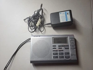 Vintage Sony ICF-SW35 ~ FM / SW / MW / LW World Band Short Wave Radio W OEM Cord - Picture 1 of 8