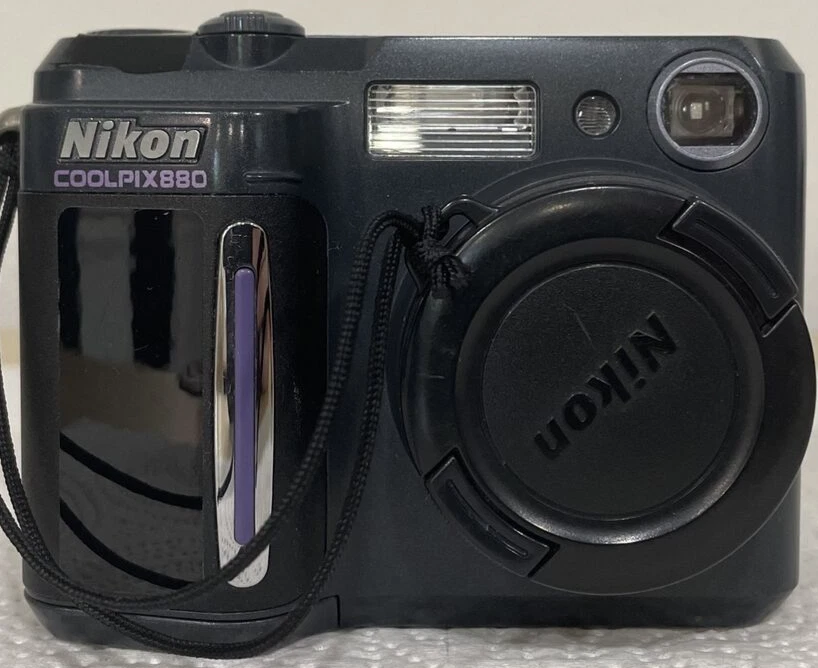 Nikon COOLPIX 880 Digital Cameras for Sale | Shop New & Used