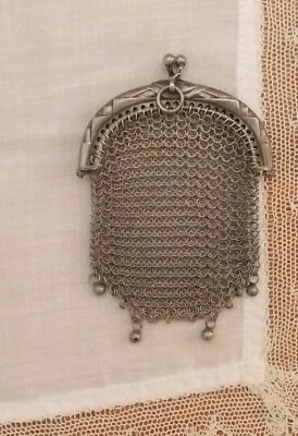 ANCIEN PETIT PORTE MONNAIE EN MAILLE ARGENT POINCON - Photo 1/3