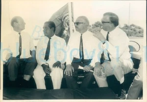 1980s Mombasa Kenya port office workers on ship photo - Zdjęcie 1 z 2