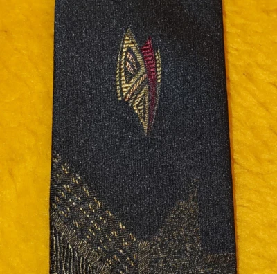 1980s STRINGBEANS ~ SKINNY MENS TIE ~ MIAMI VICE AVANT GARDE POP NEW WAVE ~ 57" - Image 1 of 4