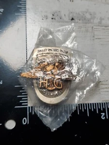 Pin Harley alado ~ Harley Davidson grupo de dueños H.O.G. jo - Imagen 1 de 2