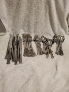 Wallace Stainless Steel Flatware Lot Made In Vietnam - Picture 1 of 5