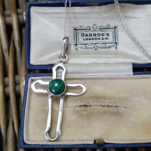 Vintage 925 Sterling Silver Necklace, Vintage Green Malachite Cross Pendant - Picture 1 of 7
