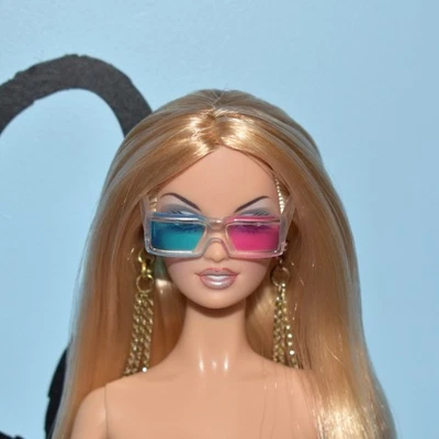 Barbie Azul, Rosa y Transparente Imitación 3D Película Gafas Moda Diorama Accesorio Foto 1 de 4