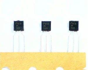 10 x Fairchild 2N7000 D26Z N-Kanal schneller 10nS MOSFET Transistor 200mA 60V TO-92 - Bild 1 von 1