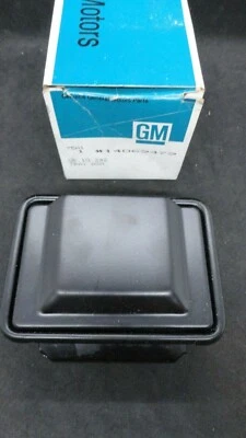 Nuevo de Lote Antiguo 1982-84 Buick Riviera 87-90 Chevrolet Beretta Consola de Piso Cenicero 14069479 Foto 1 de 4